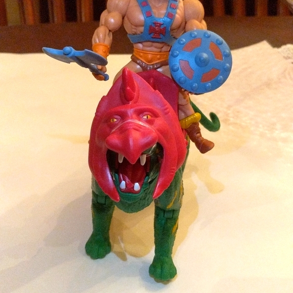 Master of the Universe He-man with battle cat figurine toy - Picture 3 of 5